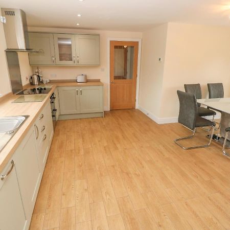 Woodpecker Barn Vila Pontyclun Exterior foto